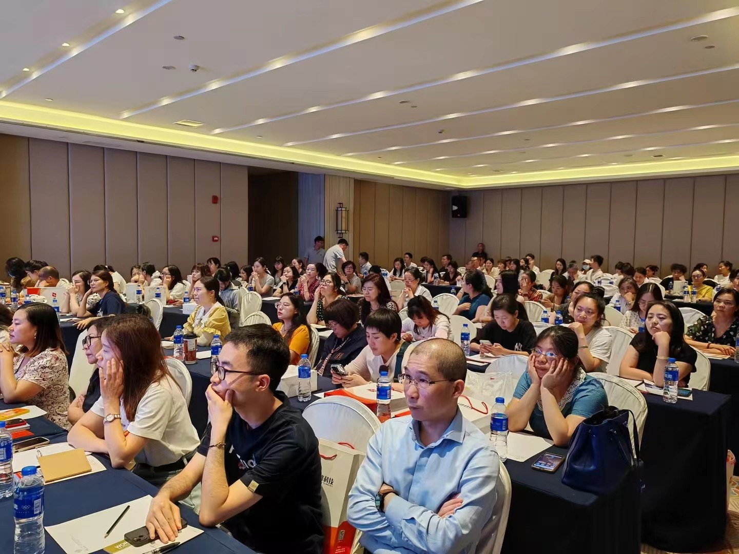 微信图片_20240522171018.jpg 微信图片_20240522171018.jpg